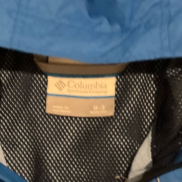 Columbia 0-3 Months Rain Coat - Picture 2 of 4